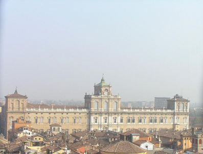 modena_Ducale_visto_dalla_Ghirlandina.jpg